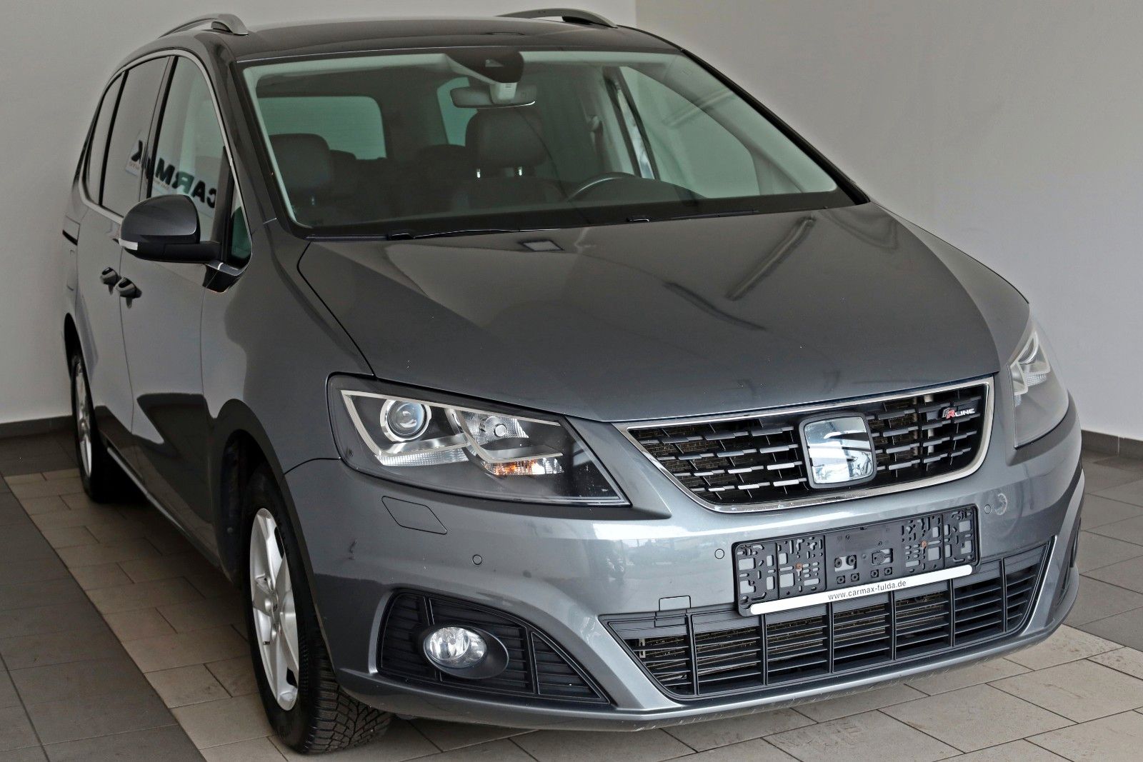 Fahrzeugabbildung SEAT Alhambra FR-Line 7 Si,T.Leder,Navi,Xenon,Kamera