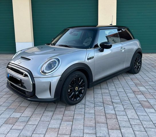 MINI MINI Cooper SE - Melting Silver - Panorama...