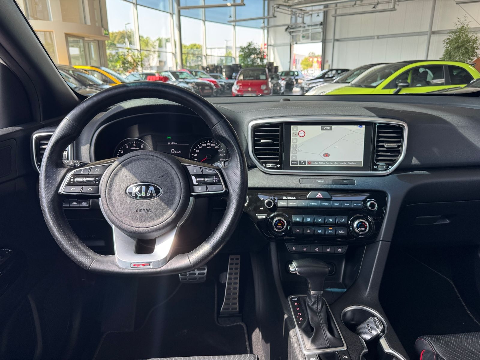 Fahrzeugabbildung Kia Sportage GT-Line 4WD PANO 360° LED NAVI