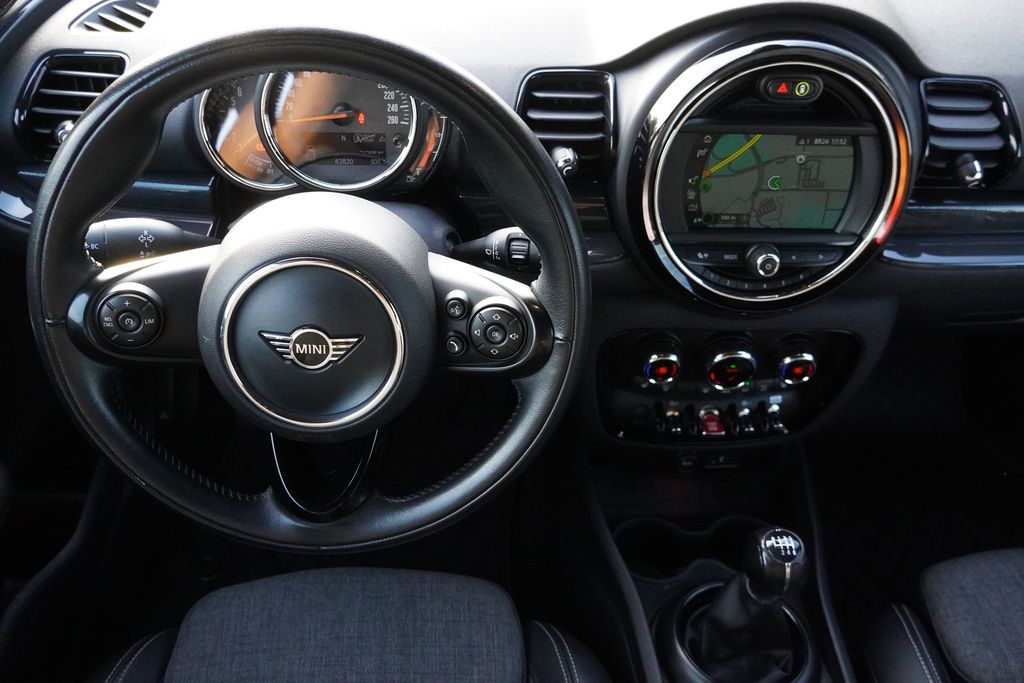 MINI Cooper Clubman 2018