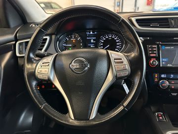 Nissan Qashqai Acenta 4x4 *AHK*Kamera*Navi*