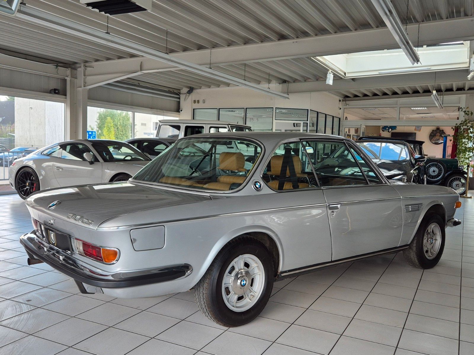 Fahrzeugabbildung BMW 3.0 CS/Familienbesitz seit 52 Jahren/Viel invest