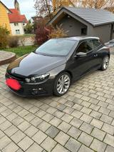 Volkswagen Scirocco 2.0 TSI DSG Standard - Volkswagen Scirocco Standard mit Benzin-Antrieb