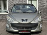 Peugeot 308 1.6 Automatik Sport Plus/Klima/AHK/2.Hand - Peugeot 308 mit Benzin-Antrieb: Limousine, 1.6