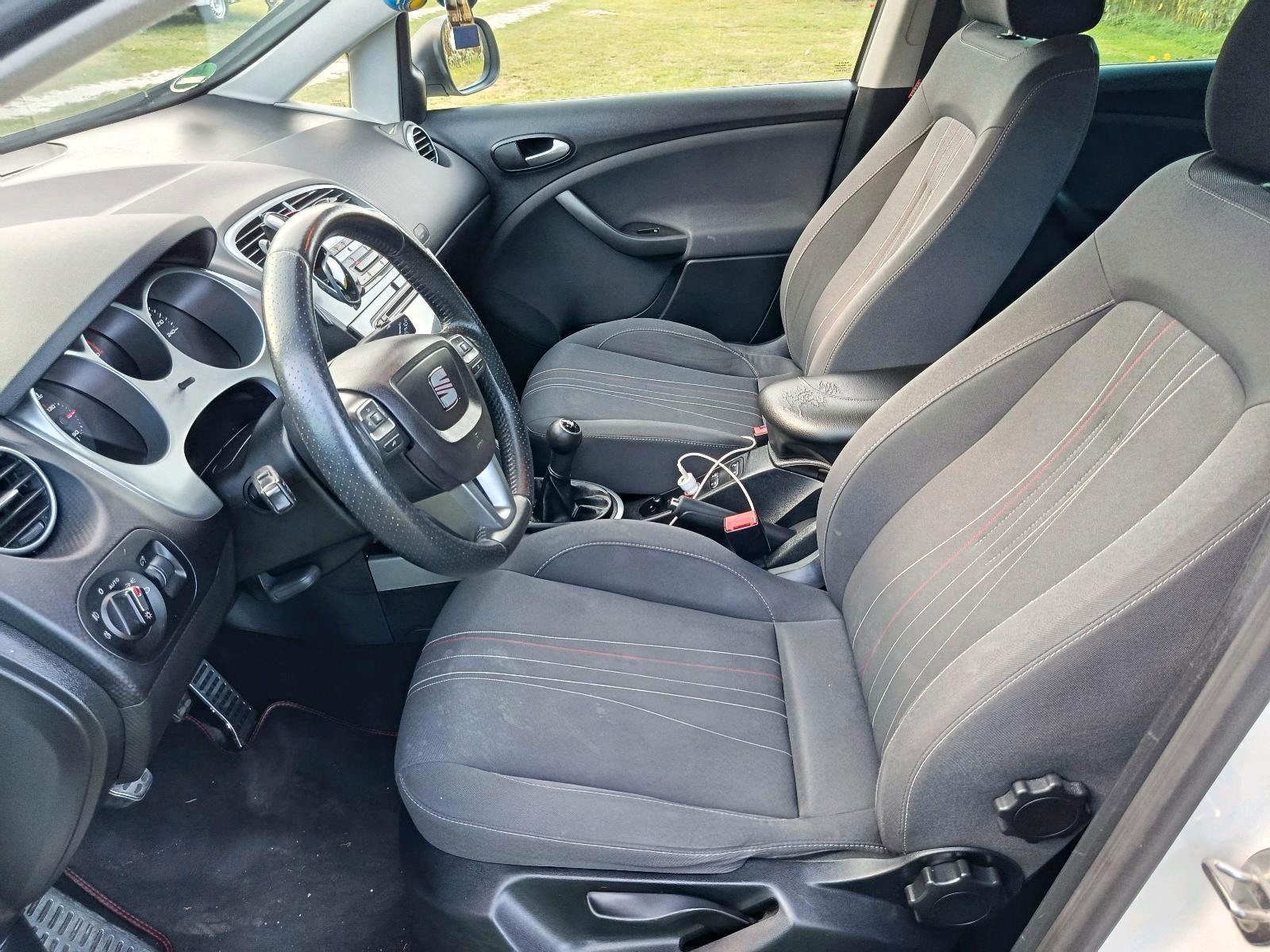 Seat Altea XL 2011 — photo 6
