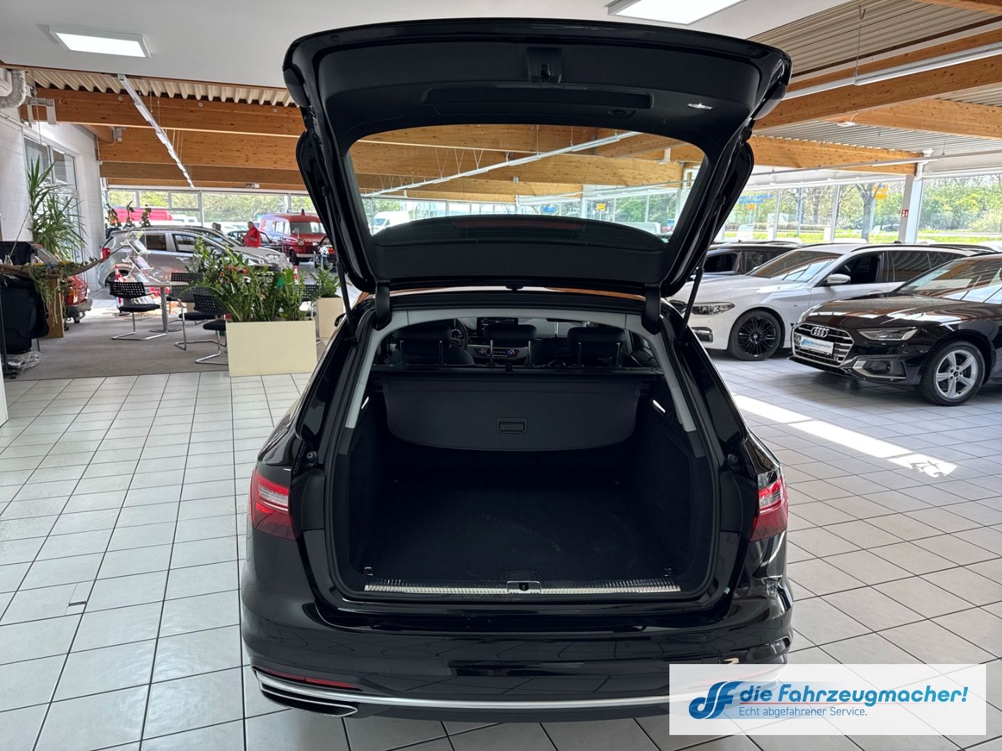Fahrzeugabbildung Audi A4 Avant 35 TDI advanced 2.0 EU6d Navi LED 3-Zon