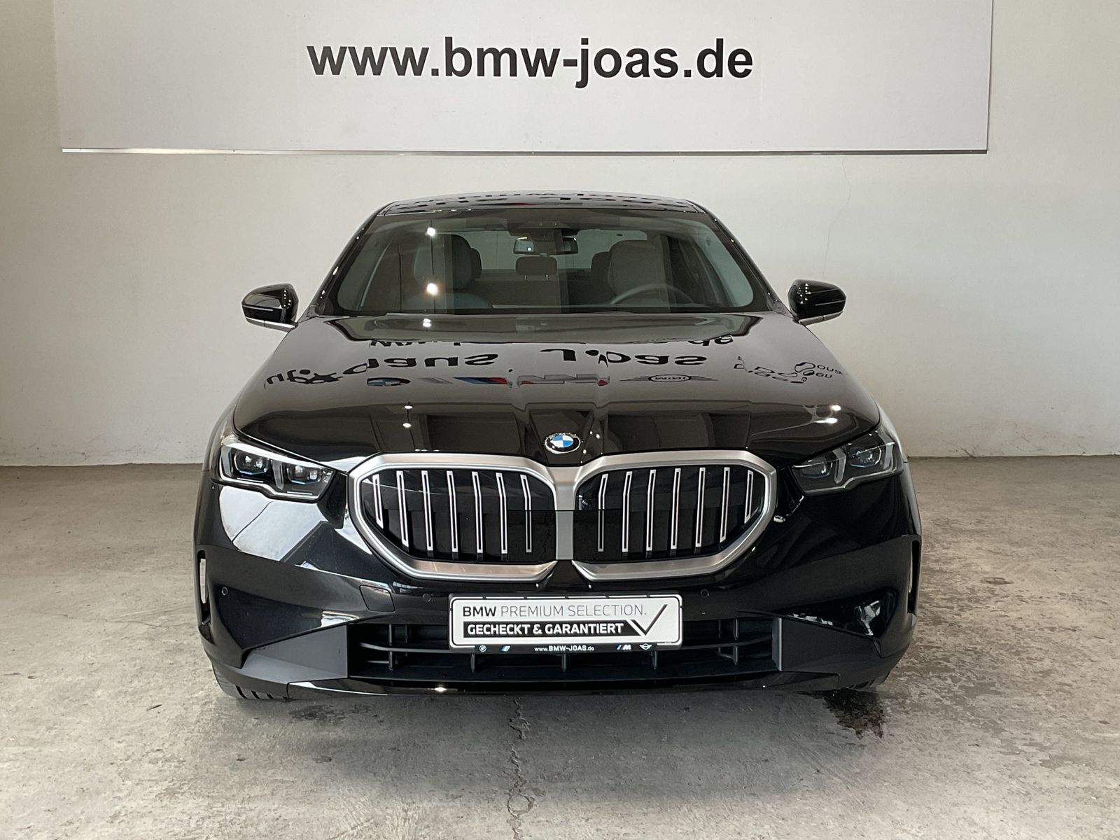 Fahrzeugeinzelansicht 6 Fahrzeugabbildung BMW 520i |AHK |Komfortsitze |19" LMR