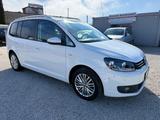 Volkswagen Touran Cup/Garantie/AHK/PDC/TÜV Neu / 5 Sitz - Volkswagen Touran CUP mit Benzin-Antrieb