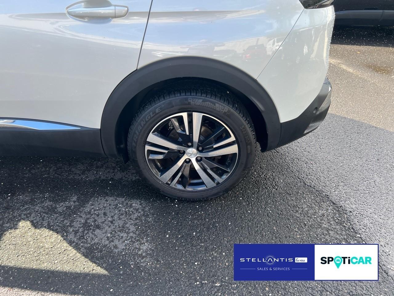 Peugeot 3008 Allure PT 130 EAT8 Sitzheiz Kamera Navi
