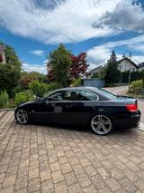 BMW E93 325i Cabriolet | Schwarz/Braun | 137800  - BMW 325 aus 2008: 325i