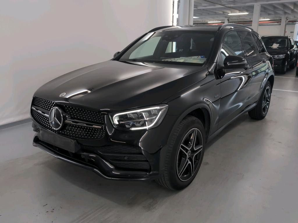 Image of Mercedes-Benz GLC 300