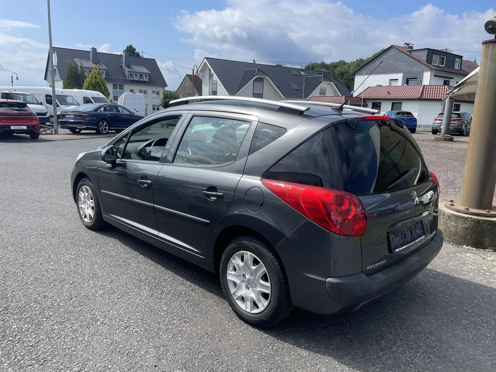 Peugeot 207 2010 — photo 5