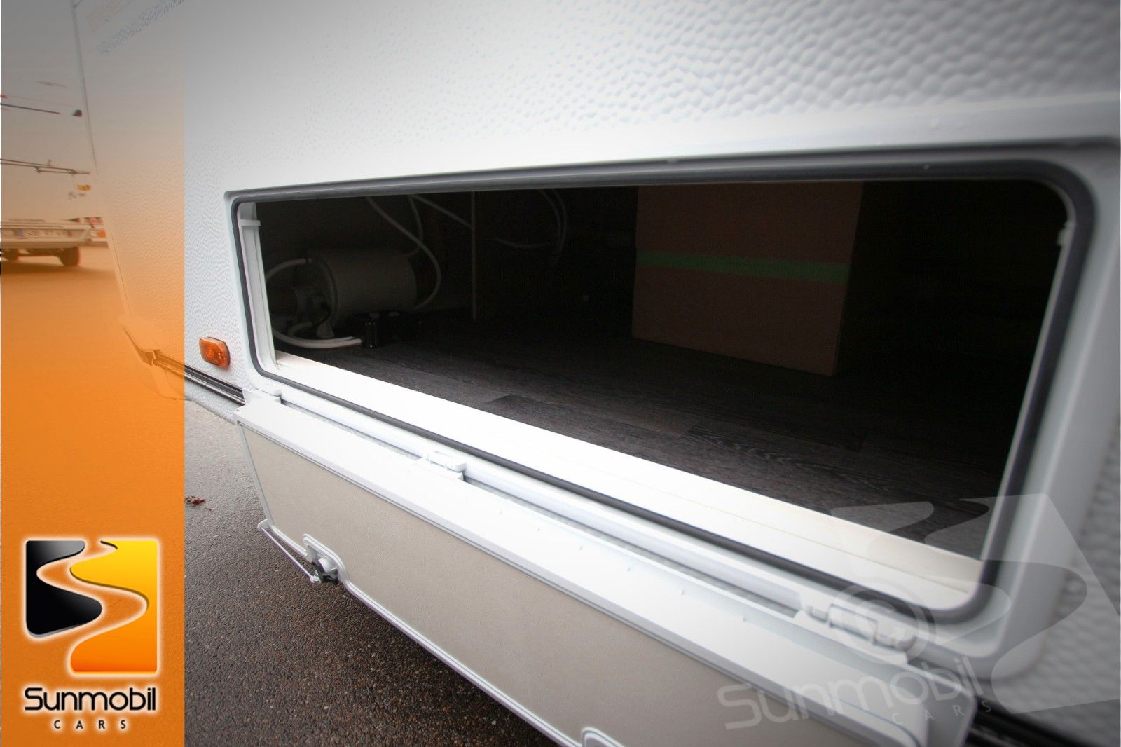 Fahrzeugabbildung Knaus Sport 450 FU 1.700kg Dachklima Gas-Paket