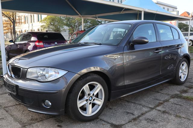 BMW 116i Navi*Alufelgen*LED