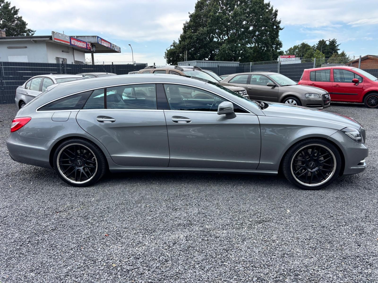 MERCEDES-BENZ CLS 350 SHOOTING BRAKE BLUEEFFICIENCY 306ch - TOIT OUVRANT - CUIR - SIÈGES MASSANTS/VENTILÉS - HARMAN KARDON