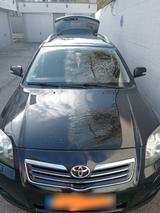 Toyota Avensis 2,2 zu verkaufen - Toyota Avensis in Augsburg