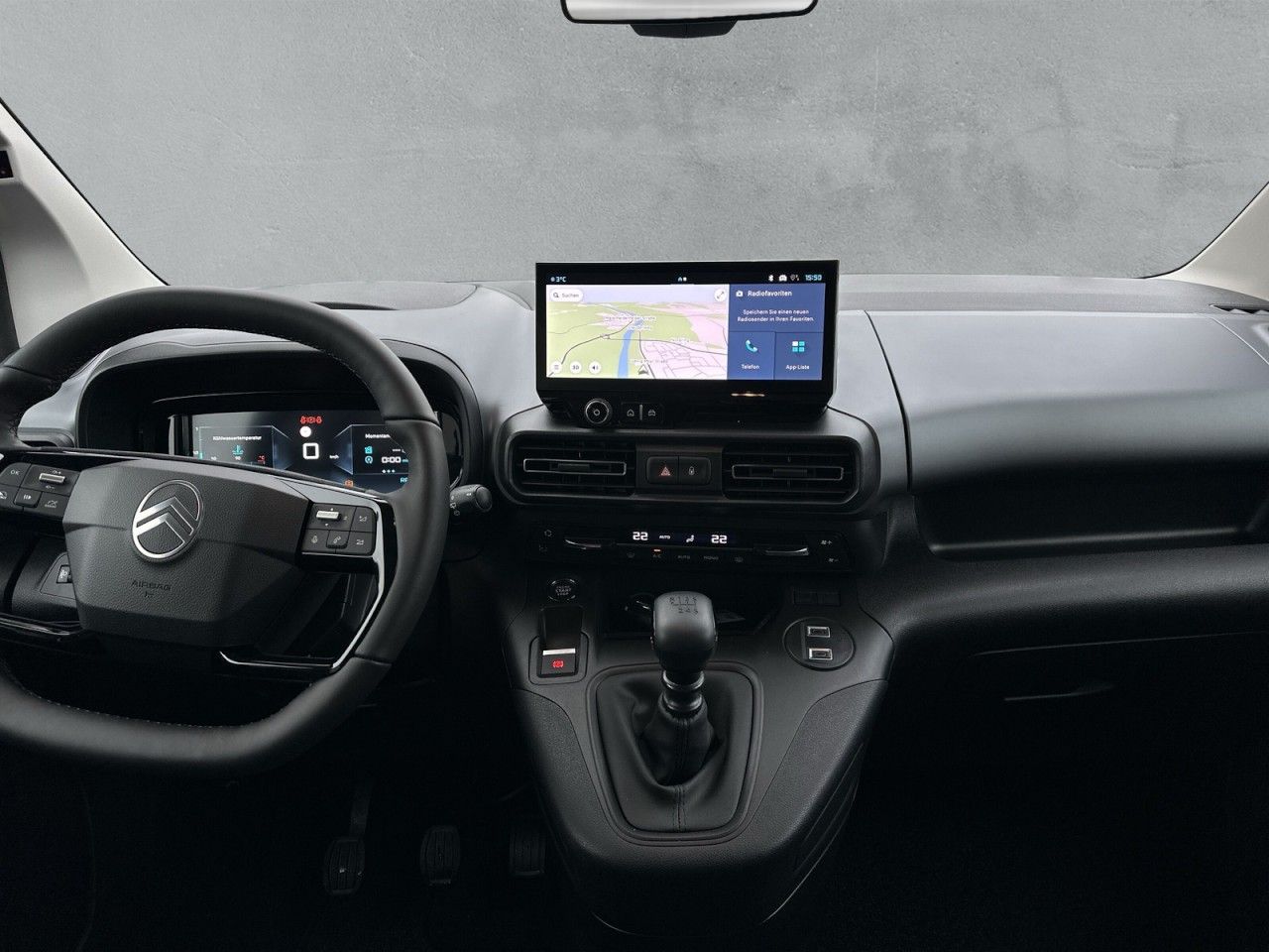 Fahrzeugabbildung Citroën Berlingo XL Diesel 130 Max XTR - mit KI generiert/bearbeitet