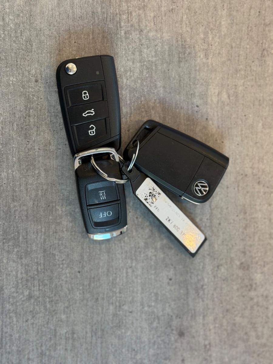 Volkswagen Caddy *AUS 1. HAND*TÜV NEU*