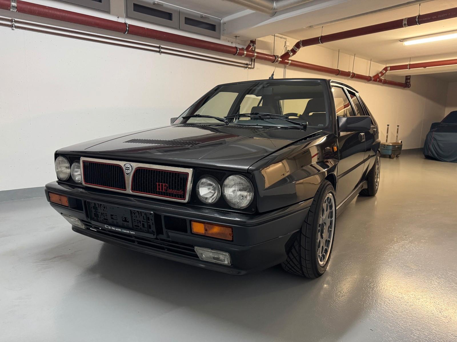 Lancia Delta HF Integrale