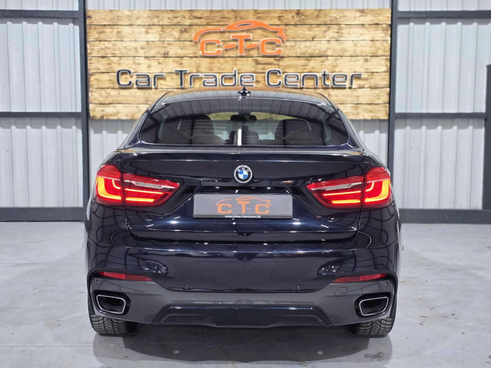 Fahrzeugabbildung BMW X6 xDrive 30d M-Paket/Schiebedach/GARANTIE+TÜV