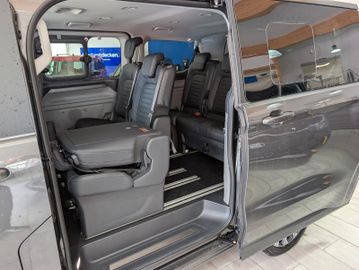 Ford Tourneo Custom 2.0 L Titanium +