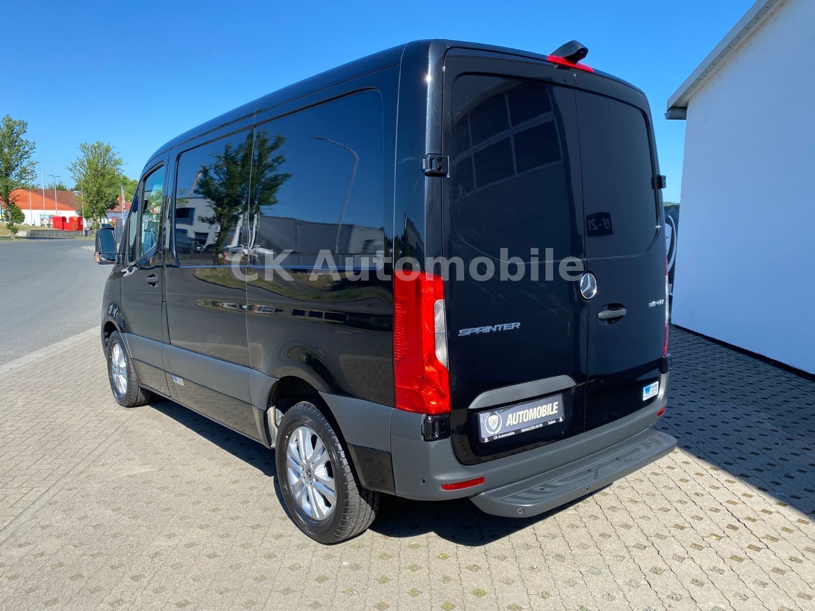 Fahrzeugabbildung Mercedes-Benz Sprinter III Kühlkasten 317CDI/Navi/LED/360°Kam