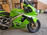 Kawasaki ZX9R - KAWASAKI 2003 ZX9R