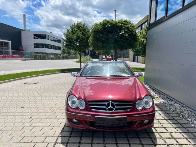 Mercedes-Benz CLK 280 AVANTGARDE Cabrio Autom/Leder/Navi/Xenon