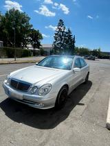 Mercedes-Benz Mercedes E 320 - gebrauchte Mercedes-Benz E 320 aus dem Jahr 2002