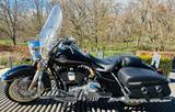 Harley-Davidson Road King Classic, wenig km, Garage - Offers
