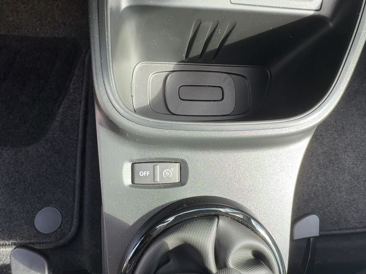 Fahrzeugabbildung Renault Twingo ZEN SCe 65 ** 3673 km **