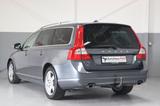 Volvo V70 Kombi Summum~SZH~STHZ~Tempom~Navi~PDC~MFL - Volvo V70 mit Diesel-Antrieb: Kombi, Automatik