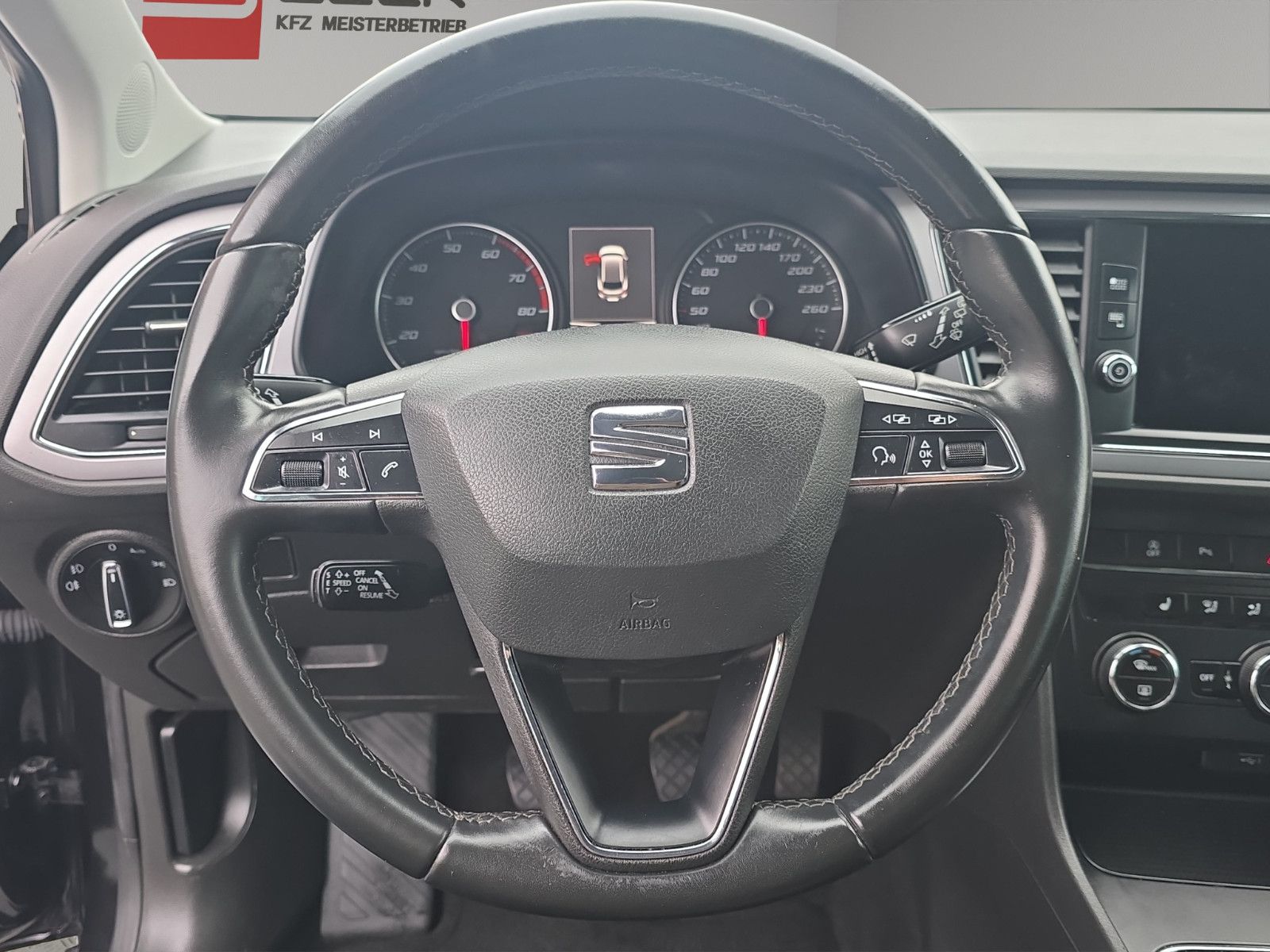 Fahrzeugabbildung SEAT Leon ST Style/VOLL LED/SEAT SOUND/FULL LINK/NAVI