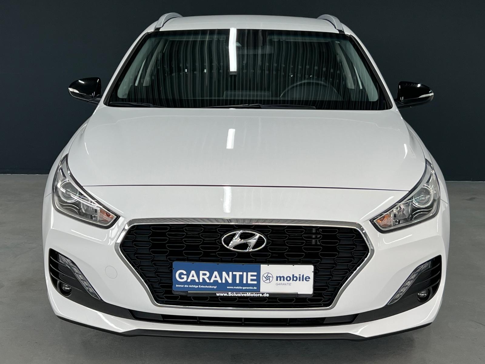 Hyundai i30 cw 1.6 CRDi YES! Spur Lenkrad/Sitzhz Carplay