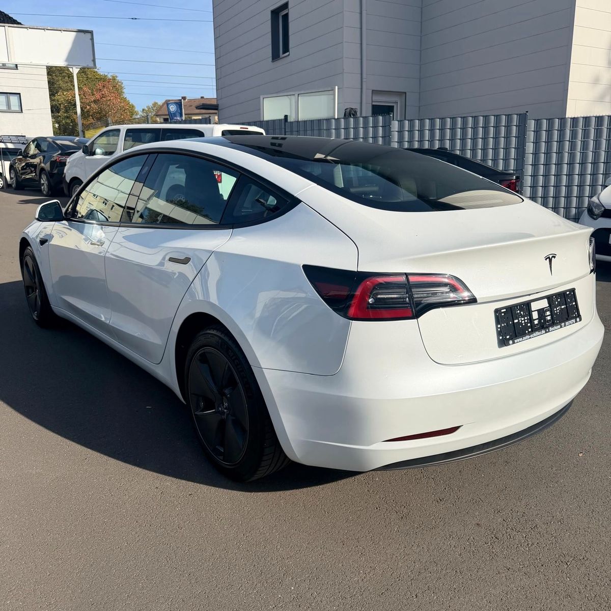 Tesla Model 3 Basis RWD # erst 29 tkm SOH = 94,3 % imagem 3