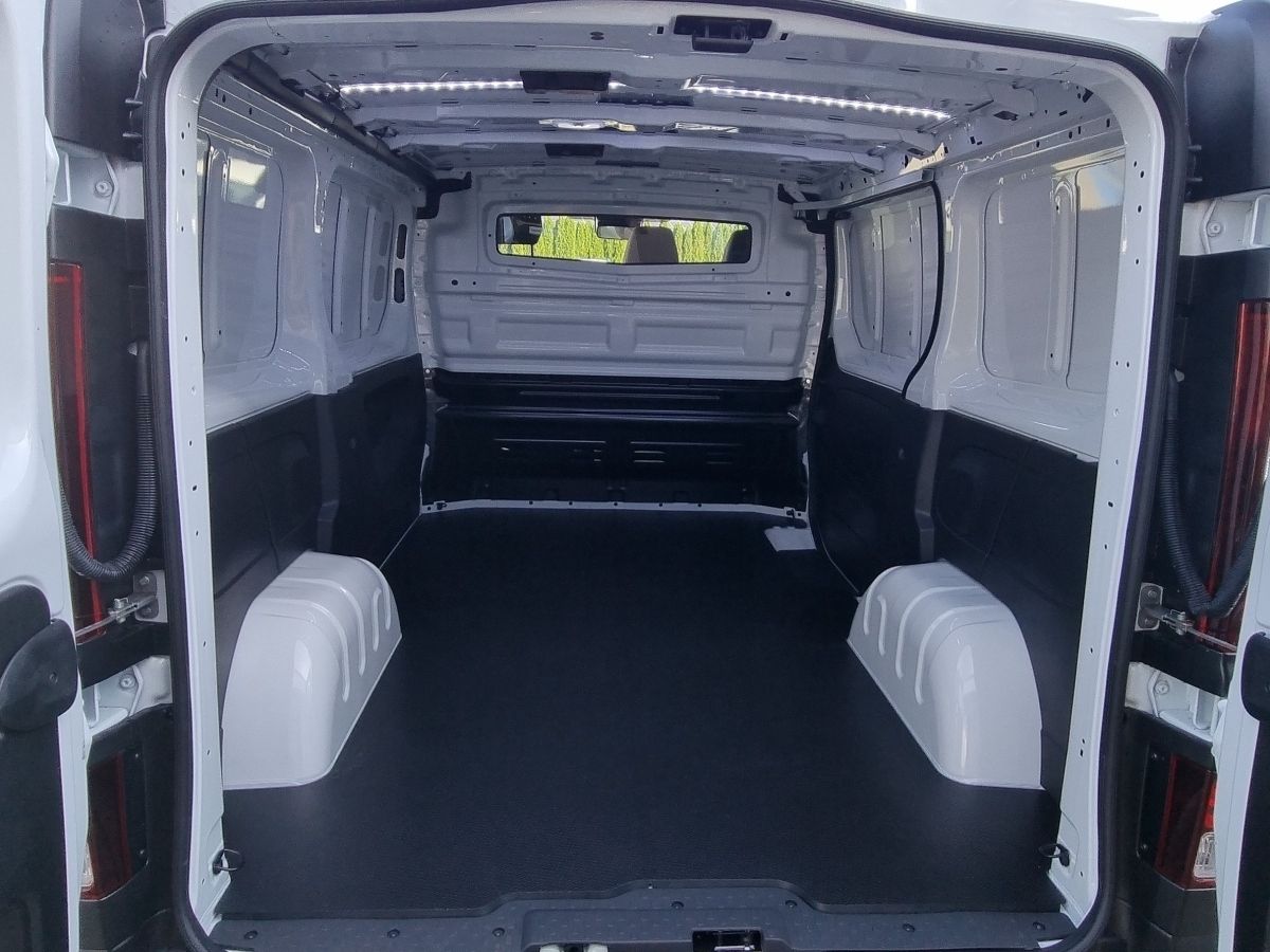 Fahrzeugabbildung Renault Trafic Lkw Komfort L1H1 2,8t Blue dCi 130 MY26