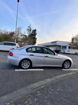 BMW 320i (neu) - - BMW 320 Oldtimer