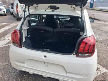Peugeot 108 - 8