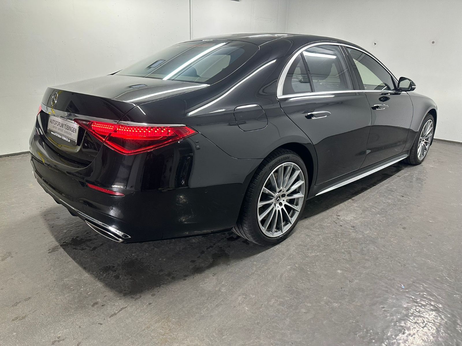 Fahrzeugabbildung Mercedes-Benz S 580 e 4MATIC*AMG-LINE*HEADUP*PANORAMA*