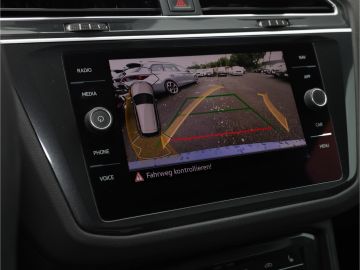 Volkswagen Tiguan R  2.0 TSI 4Motion IQ Light Kamera Navi