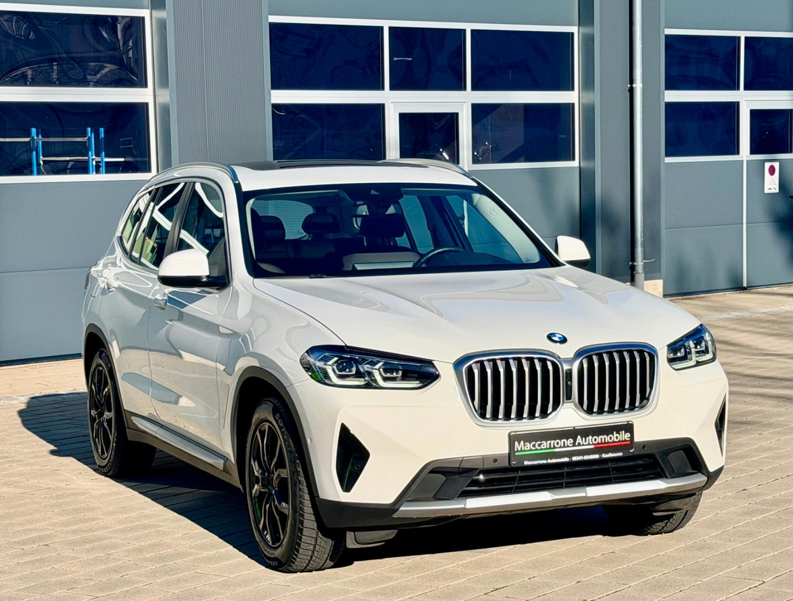 BMW X3 xDrive 20 d *PANO*AHK*STDHZ*ADAPT LED*KEY GO*