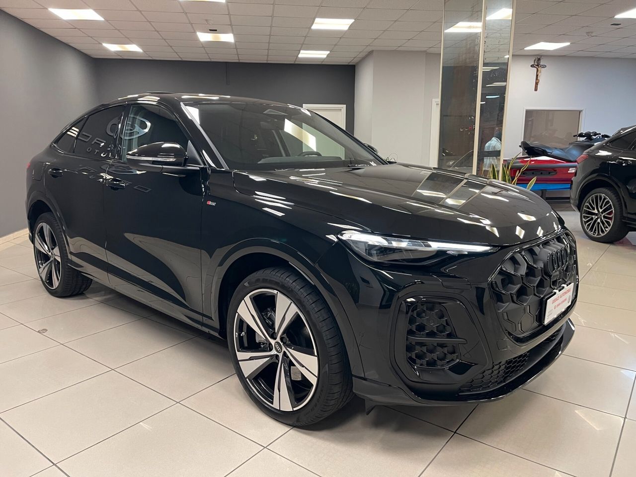 Audi Q5 SPB 2.0 TDI 204cv quattro S line imagem 3