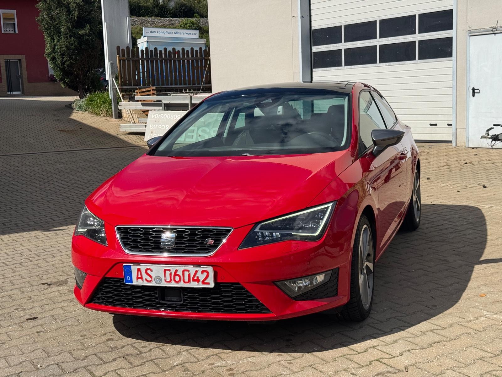 SEAT LEON SC FR 184CH - LED - GPS - ATTELAGE - RÉGULATEUR DE VITESSE - PACK SPORT - TOIT OUVRANT