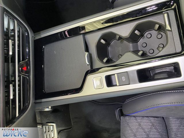Passat R-Line 1.5 l eHybrid DSG R-Line NAVI KLIM