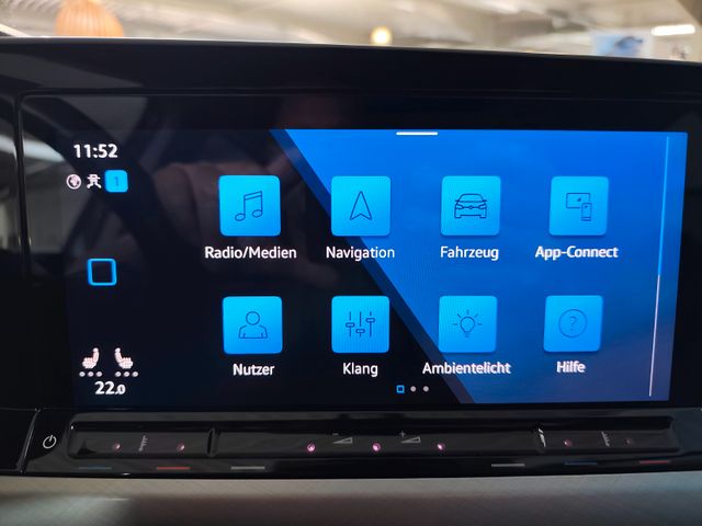 Golf VIII 2.0 TDI DSG *19"*APP*Navi*ACC*Winter*