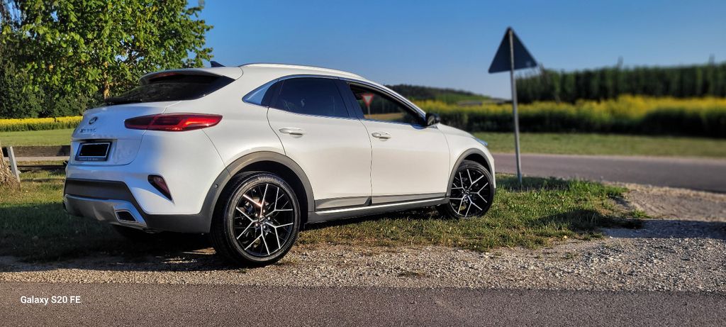 Image of Kia XCeed