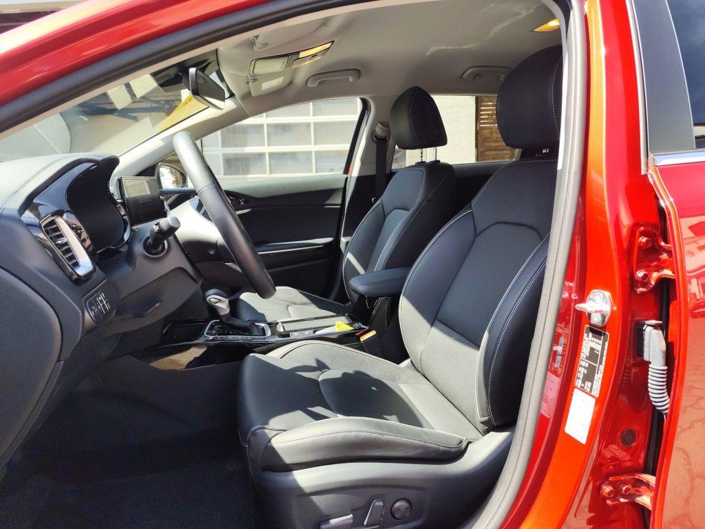 Kia Ceed SW 1.5 Automatik Platinum  Leder