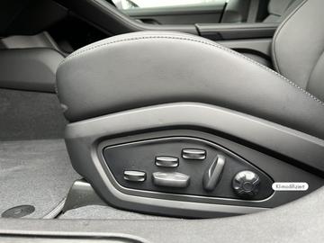 صورة مصغرة 19 لـ  Porsche TAYCAN