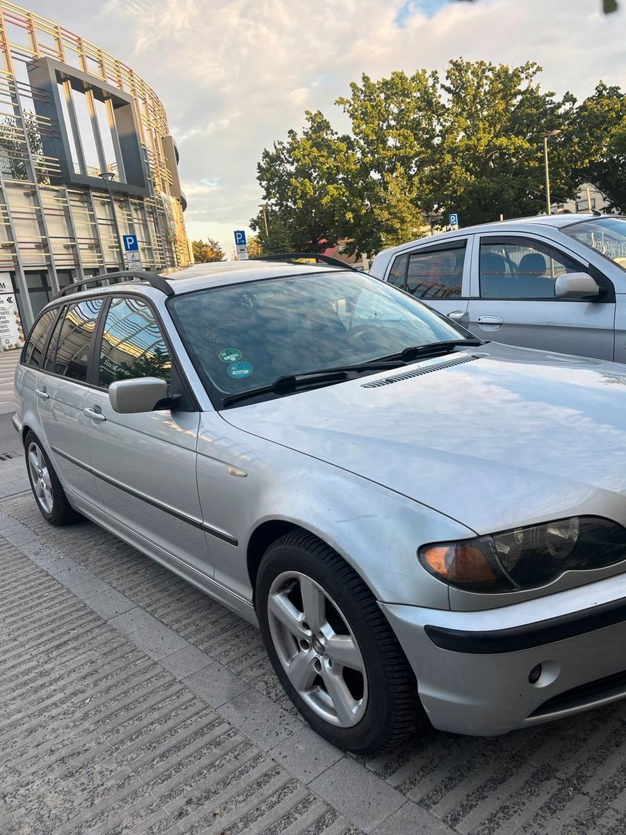 BMW 318 2004 — engine 143 HP (105kW)