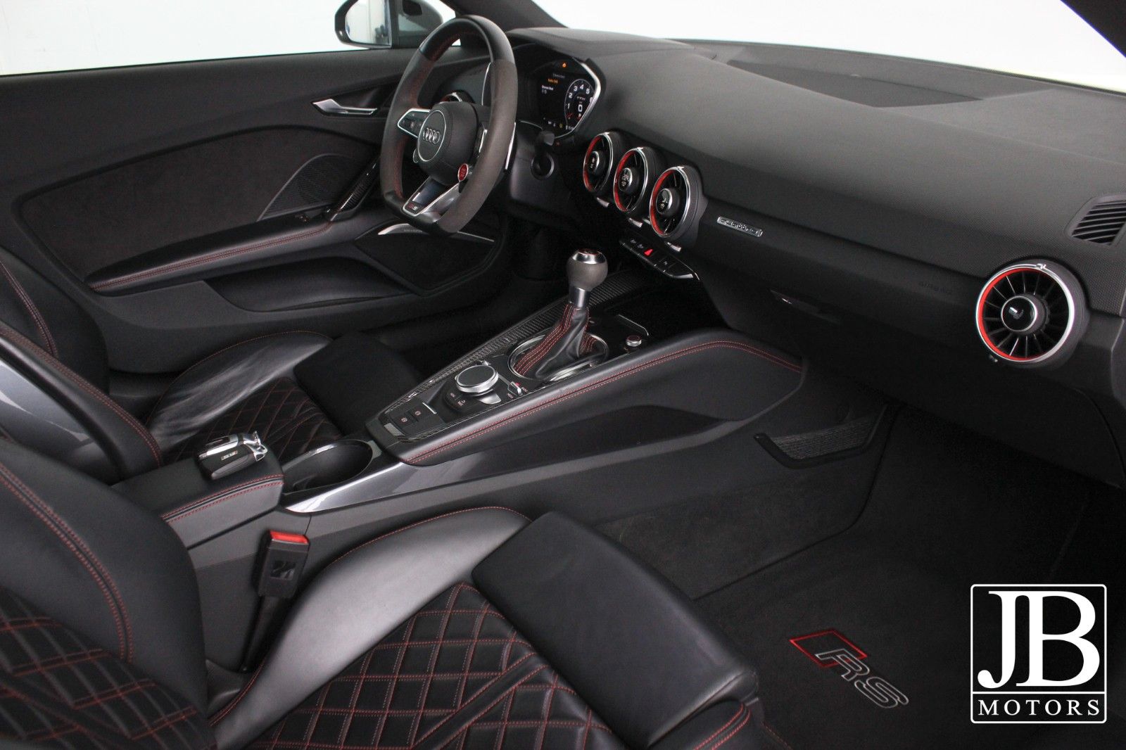 Fahrzeugabbildung Audi TT RS Coupe quattro APR B&O Kamera